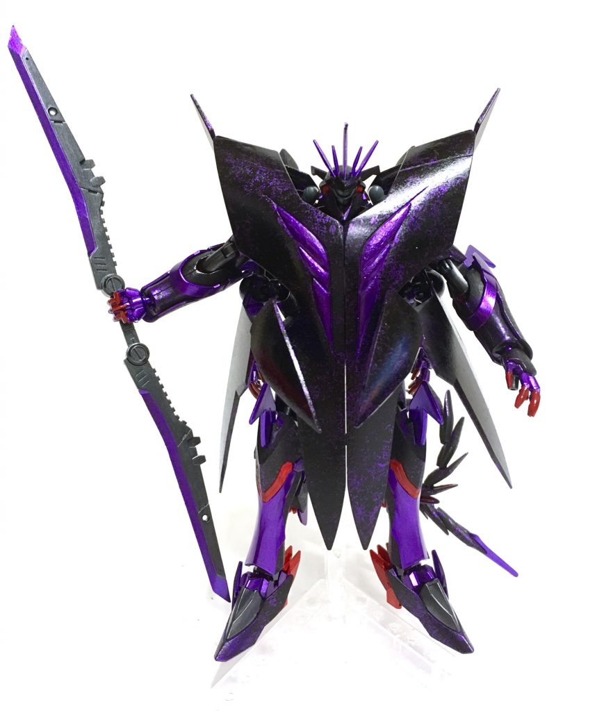 突然、プレーヤーの前に現れるアビス・ギラーガ。倒さない限りミッションを抜け出すことはできない。