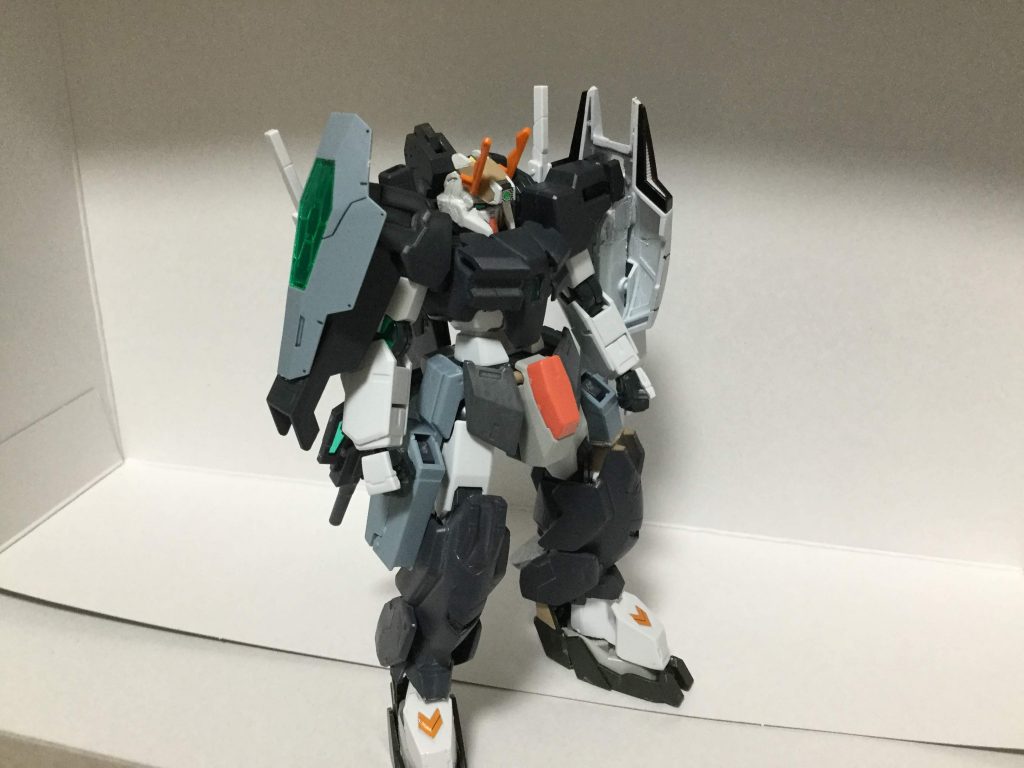 ケルディム(天使)にグシオン(悪魔)を継ぎ合わせ堕天使的な感じです。