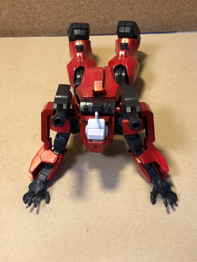 定番のうつ伏せ砲撃？のポーズが取れます
砲身がしっかり前を向くので気に入ってます