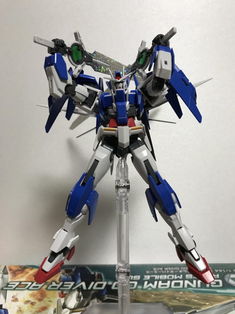 ショット1~3のようにGNドライブと接続している場合はトランザム同等の機動力になります
機体がこの装備に耐えられない為トランザムは出来ません