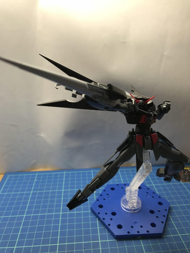 ドッズランサーで。なかなか様になってます。