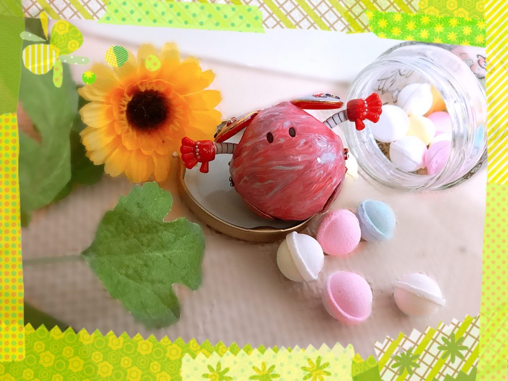 マーブル・ハロです。
名前の通り、マーブル模様のハロさんです(๑•̀ㅁ•́๑)✧︎