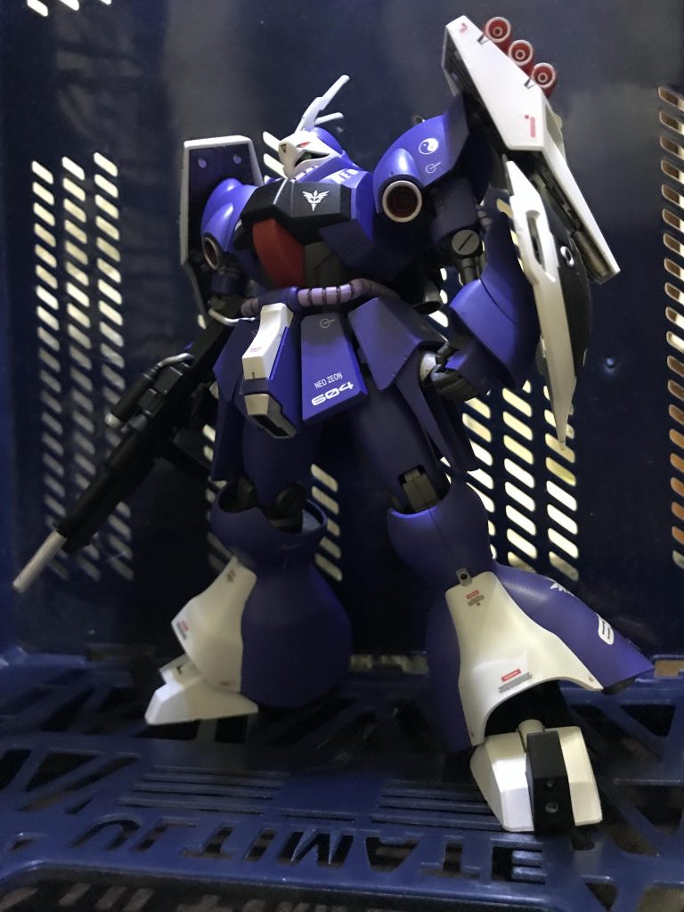 真樹京介、久しぶりのジオン機✨