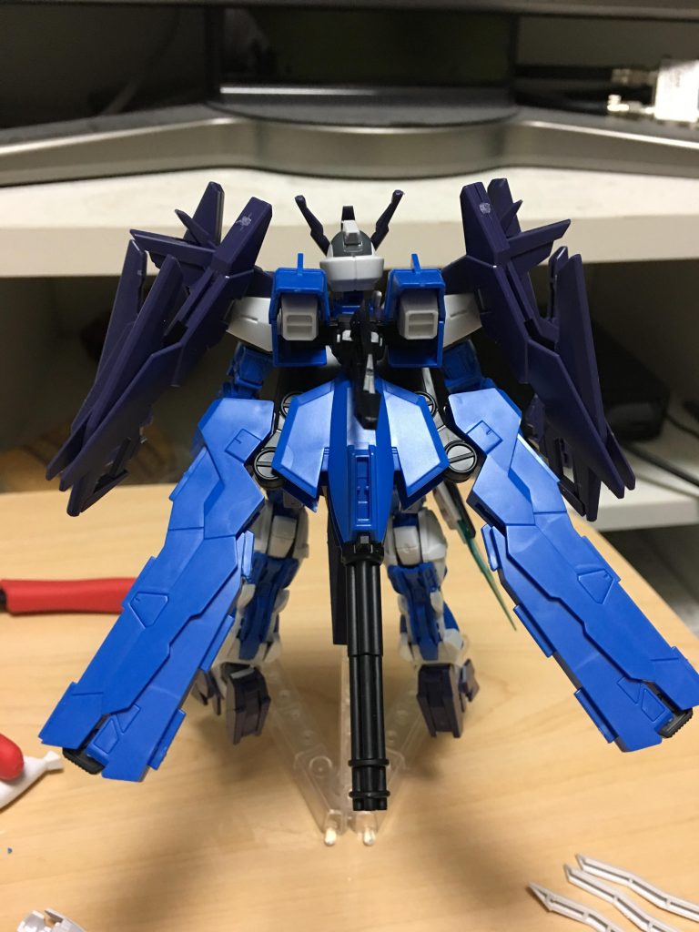 塗装前、ほとんど形はできてますね。