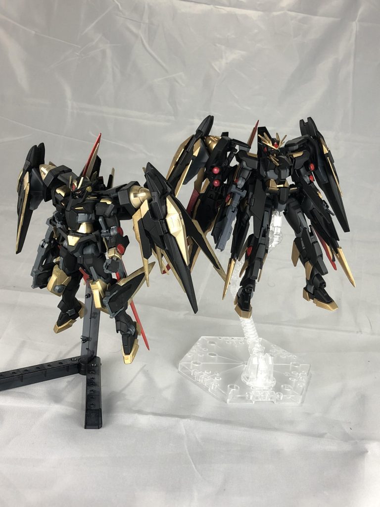 左がガンダムルシファルで、右が今回作成したガンダムルシフェリグです。ガンダムルシファルは前回のガンスタさんのダブルオーコンテストに出品していました。