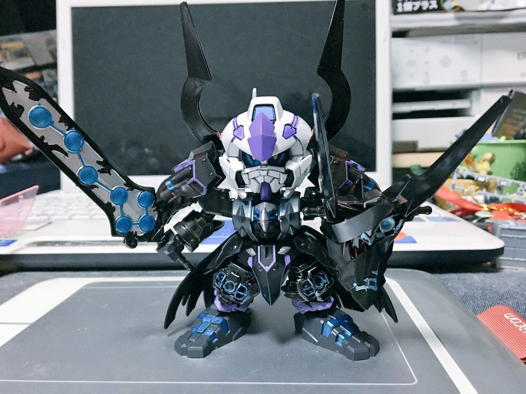 塗装。メインカラーはMr.カラースプレーのメタルブラックです。