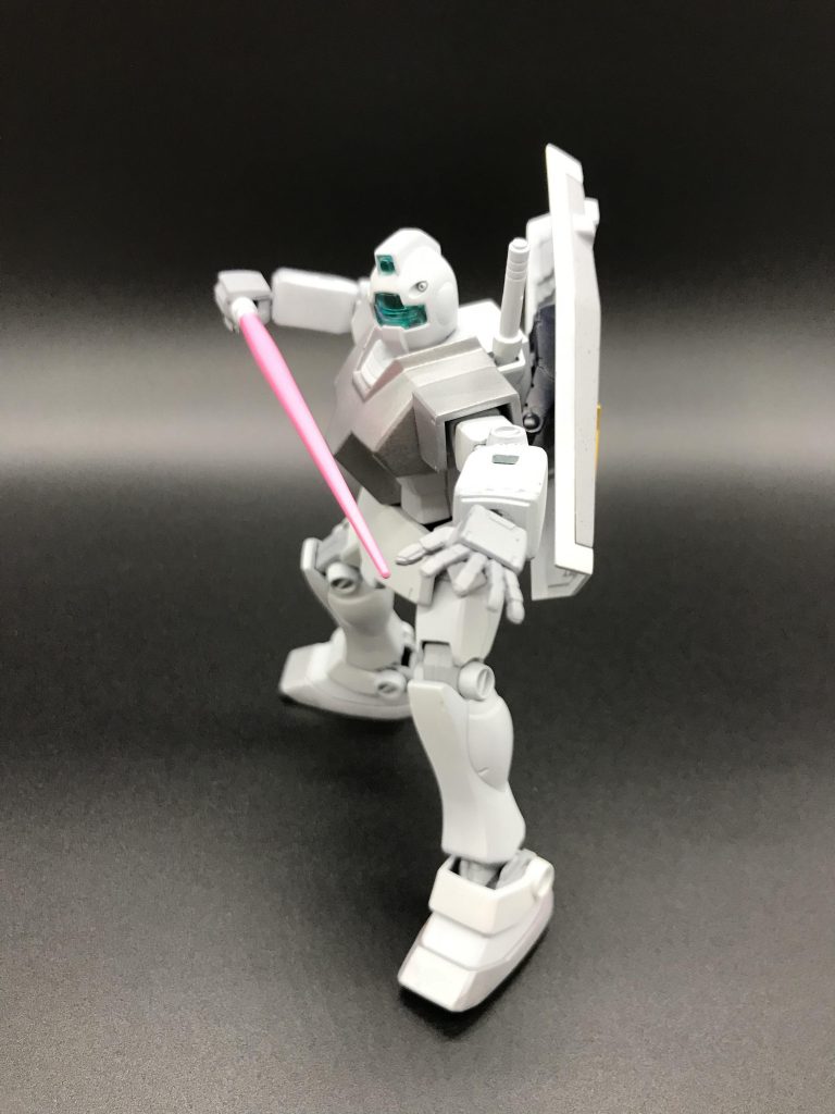 ビームサーベル右手で牙突スタイル