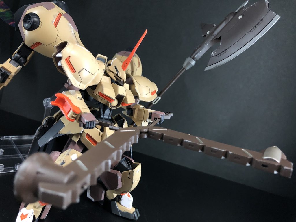 挟み潰すのも切り落とすのも自由に!