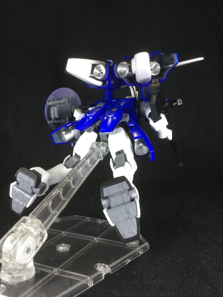 スーパーバーニアは金属に置き換え、スカート部にもバーニアを増設