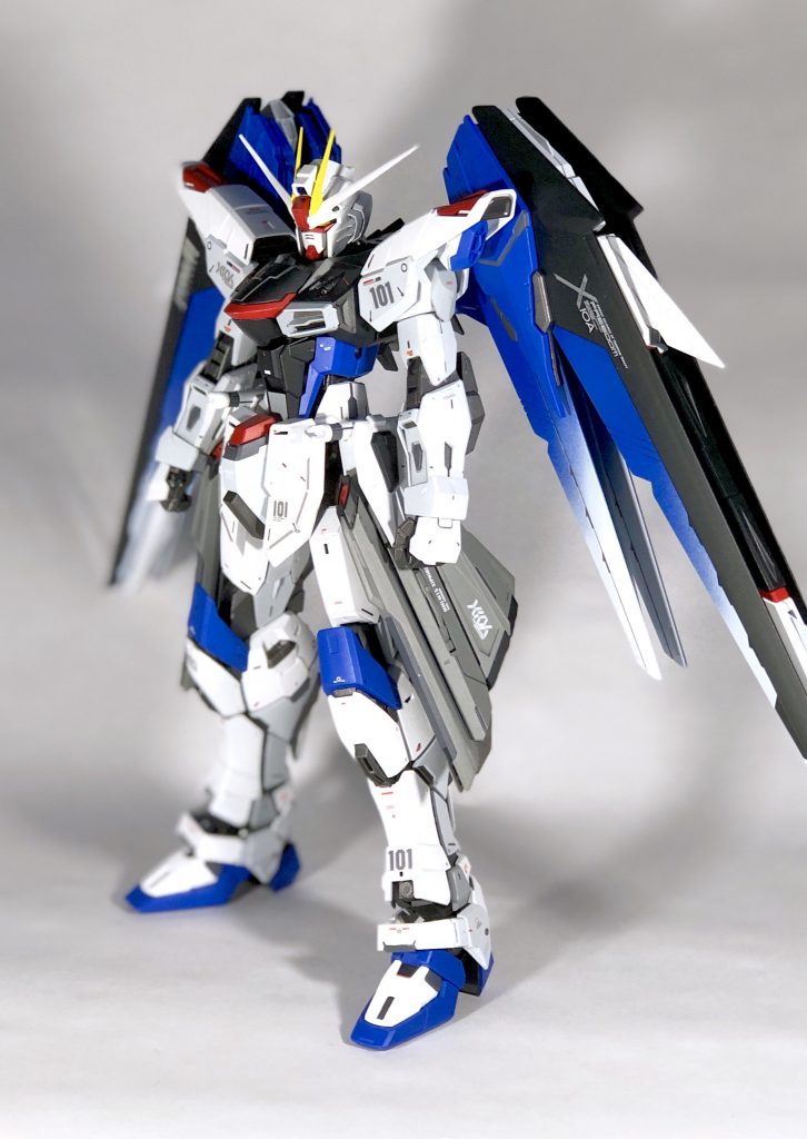 バンダイ 海外限定 MG フリーダム 2.0 「典藏 Ver.」 BANDAI - バンダイ 海外限定 MG フリーダム 2.0 典藏 Ver ZGMF