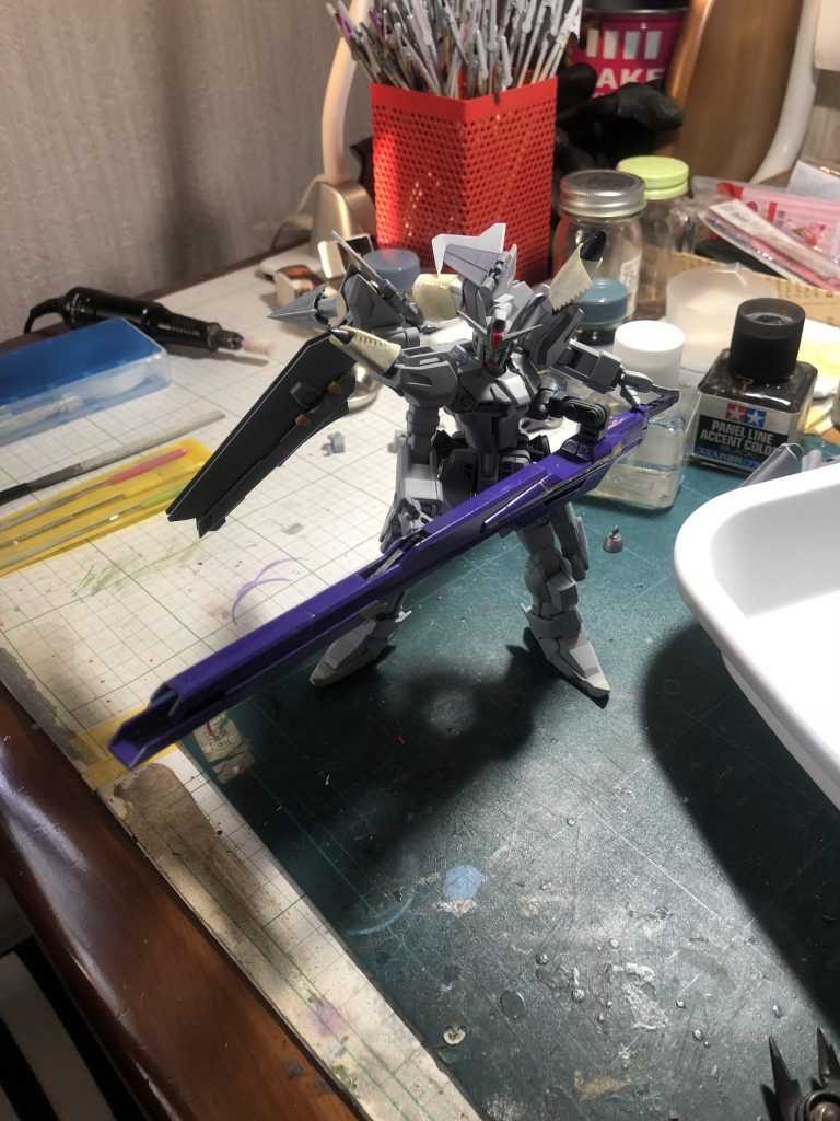 仮組み中遊びでサテライトキャノン持たせてみたら良かったので採用 近距離特化のモビルスーツなので迷いましたが‥