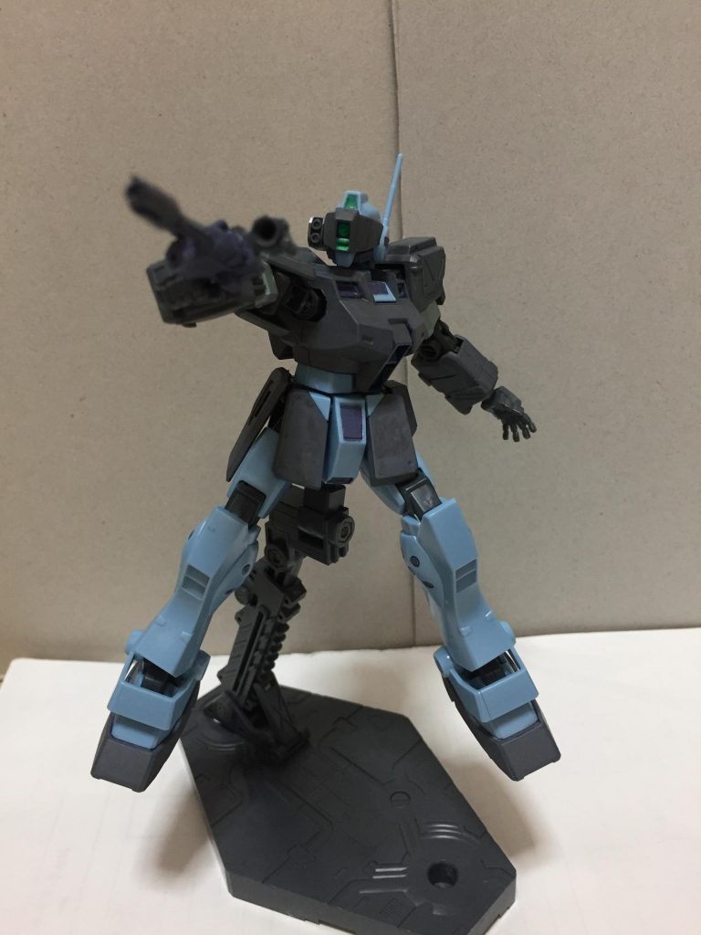 BR-64は反動によるブレこそ小さいもののなかなか当てづらい。故に扱いの難しい武器となっている。