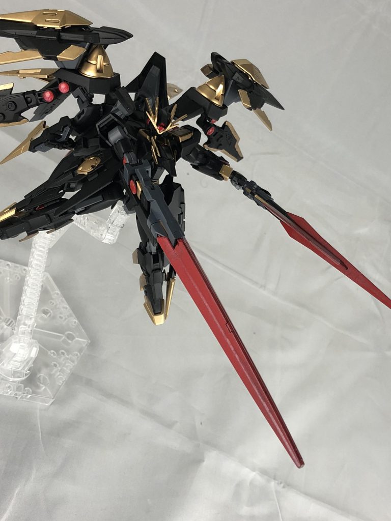 トランザムライザー。ライザーソードとイオスフォロスをツインスピア状態にしています。