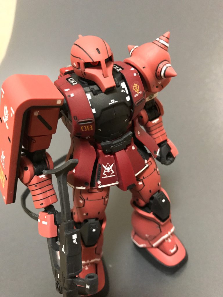 HGUC 1/144 シャア専用ザクI–2枚目/制作者：@gyuuuutora