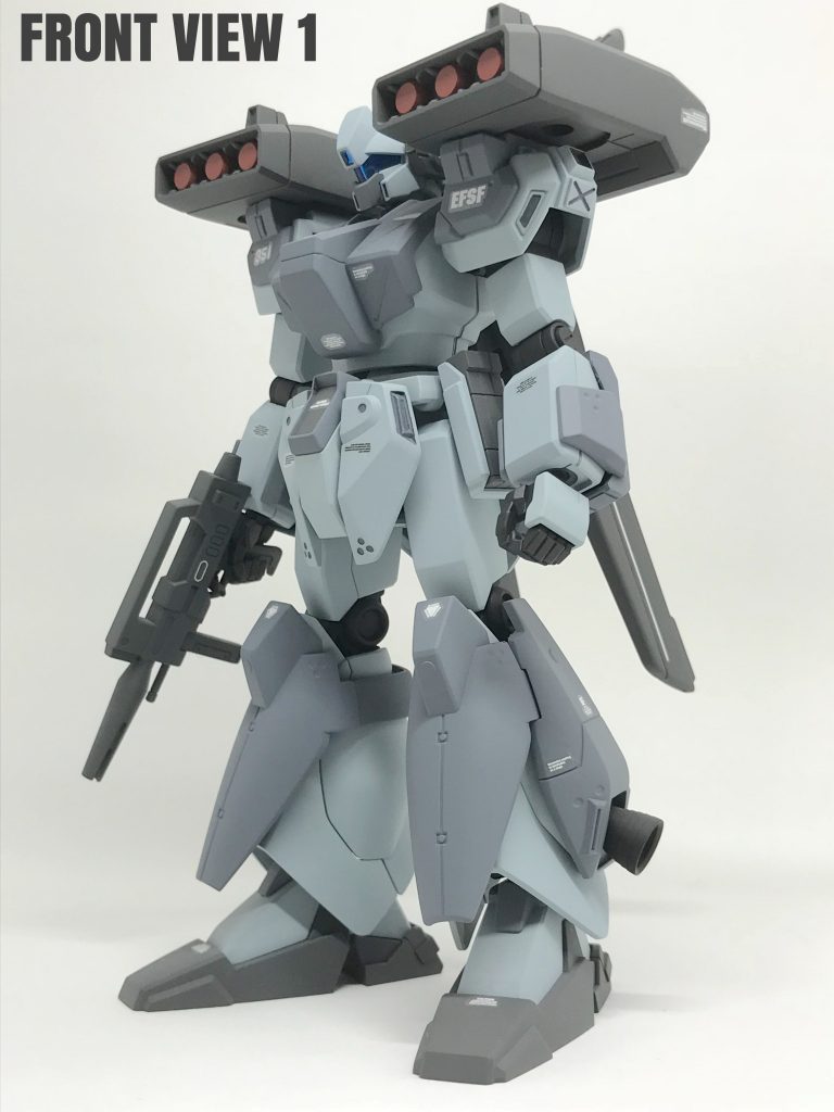 この機体は、先に投稿したものの隊長機
になります。