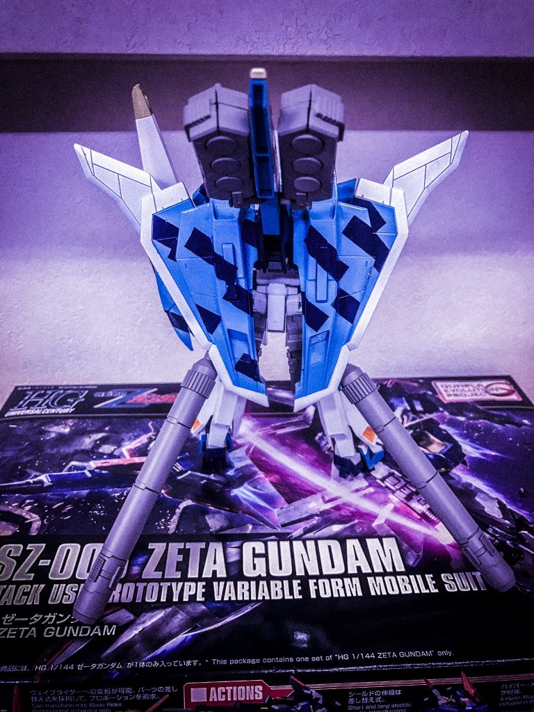 腰部にバーニアとプロペラントタンクを追加。
高機動の長期戦に耐えられるようになっています。