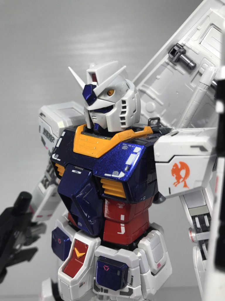 MG RX-78-2 ガンダム ver.3.0 パールとプリズム塗装仕上げ–9枚目/制作者:モルガナ