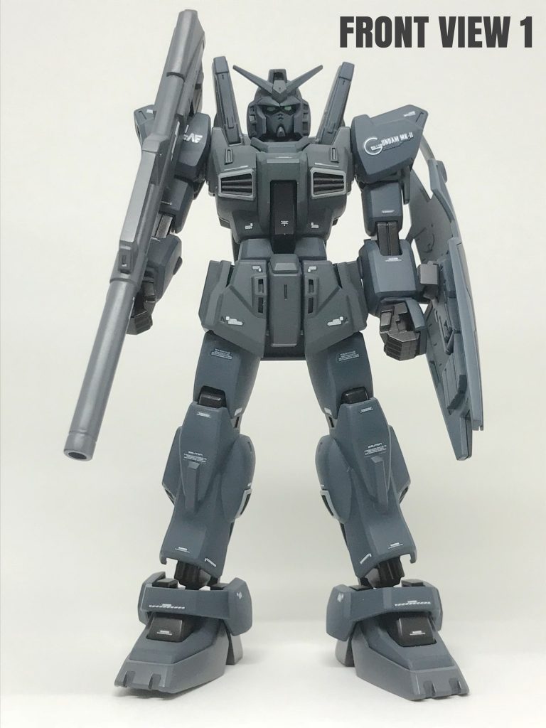 ビームライフル装備も良いですがマッチョ
なマークⅡ君にはバズーカの方が似合うかな
と思い装備させましたが、イメージ通りの
仕上がりです。♪(´ε｀ )