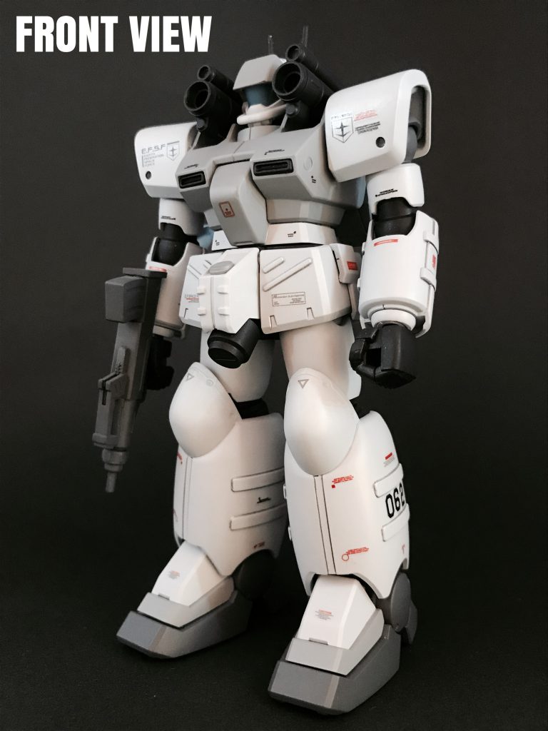 この機体は先に投稿したジムコマと
同じ小隊に所属する僚機という設定
で作成しましたので、カラーパターン
が同じとなります。