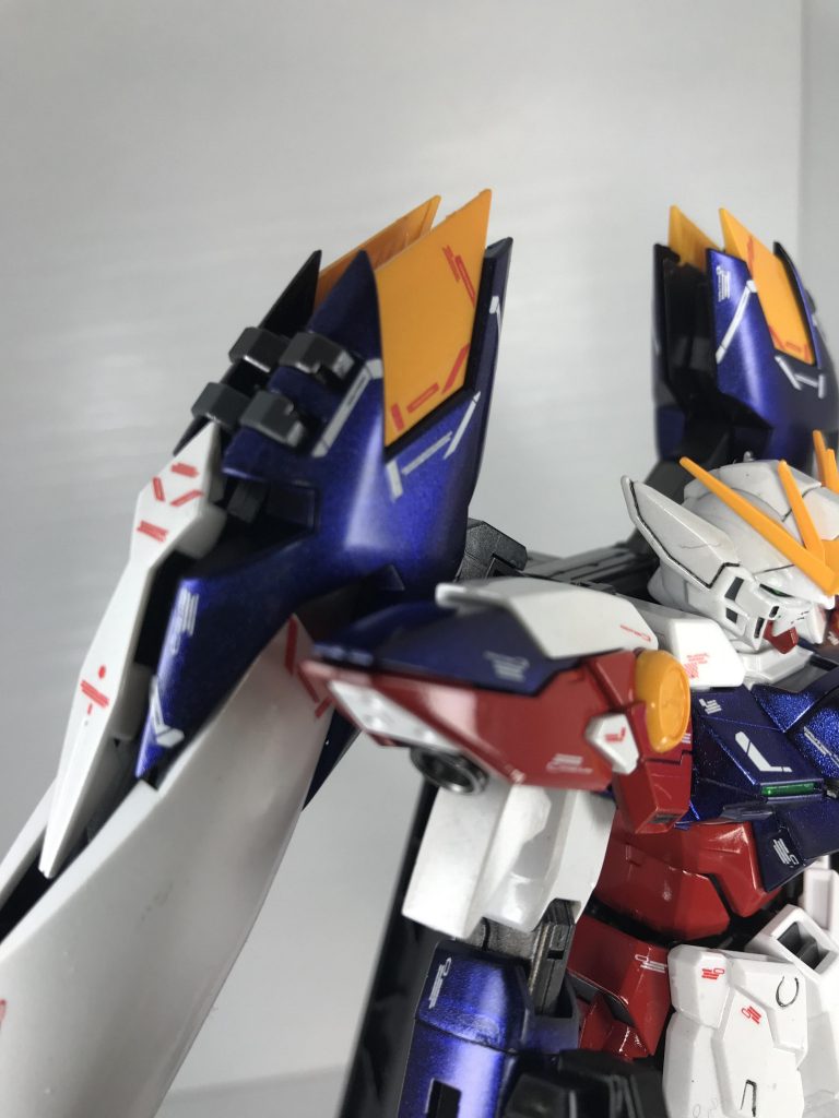 MG ウイングガンダムプロトゼロ  EW パールとプリズム塗装でのツヤ仕上げ–6枚目/制作者:モルガナ