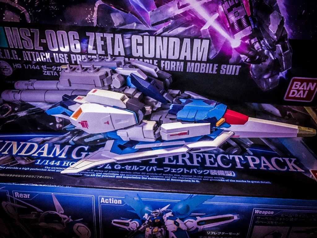 干渉なしで、ウェイブライダーもいけます。
デカールも追加してみました。