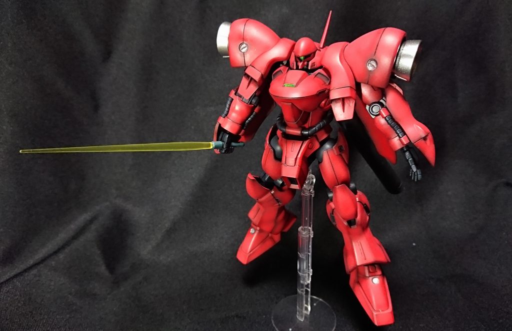 サーベル装備。