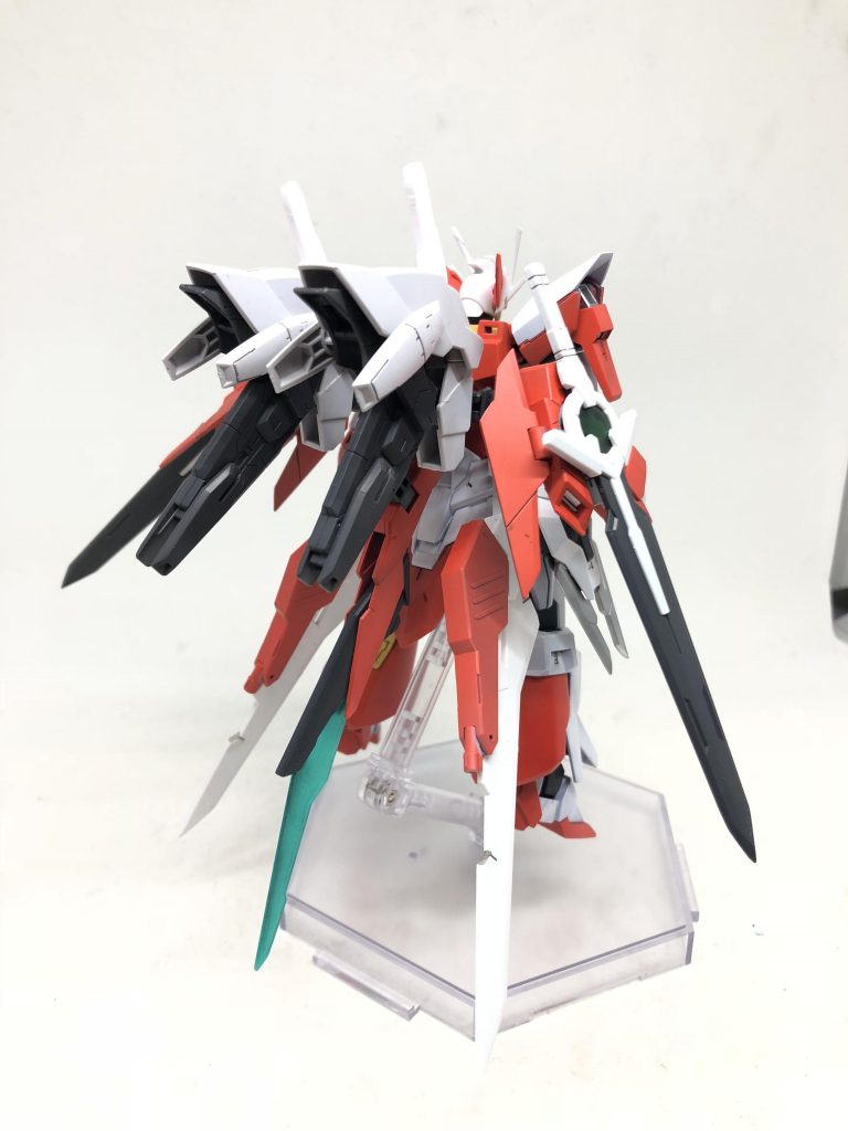 背面。ゴテゴテ感が好きです。