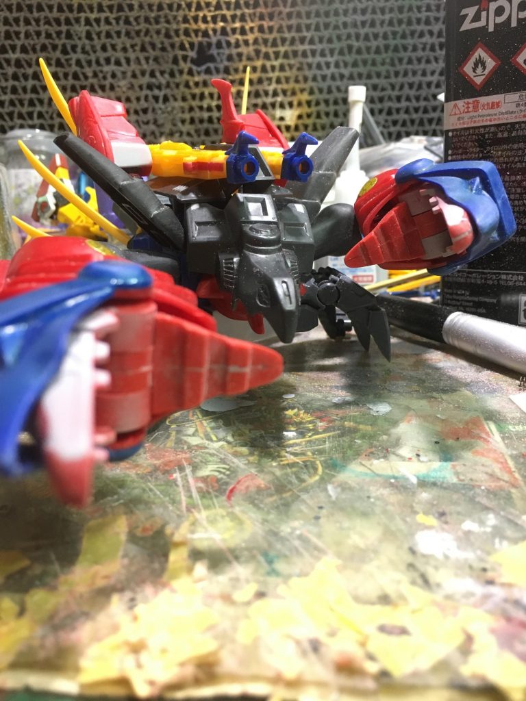 クラヤミは爪に太史慈、足はコトブキヤのオーバーハンドマニュピレーターを使用