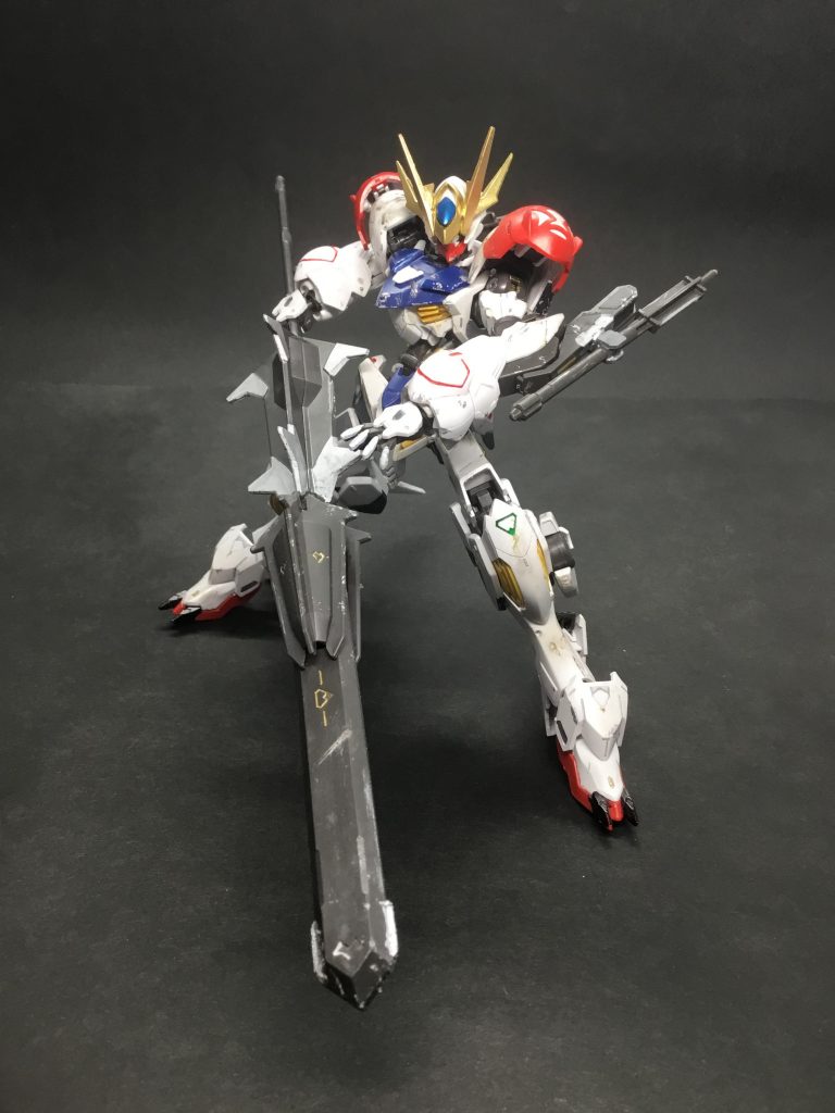 ソードメイス
持ち手が折れちゃったんで、とりあえずメイスつけたらいい感じになりましたw
(デケェ…)