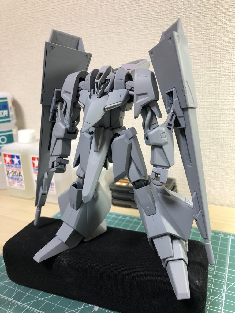 サフ（この時まで背中のバインダー間違えて上下逆になってますねw）