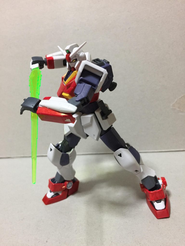 ここからは色々と追加で説明(※画像とは関係が無いかもしれません)。
マスダイバーハンターという、所謂非公式のGBNの警察といったフォースに所属しているランクCのNana(本名:白羽 奈々花)が使用する機体。
Nanaは射撃の方が得意だが、格闘戦に慣れておかないと強くなれないと判断したためにこの機体を作り上げ、使っている。