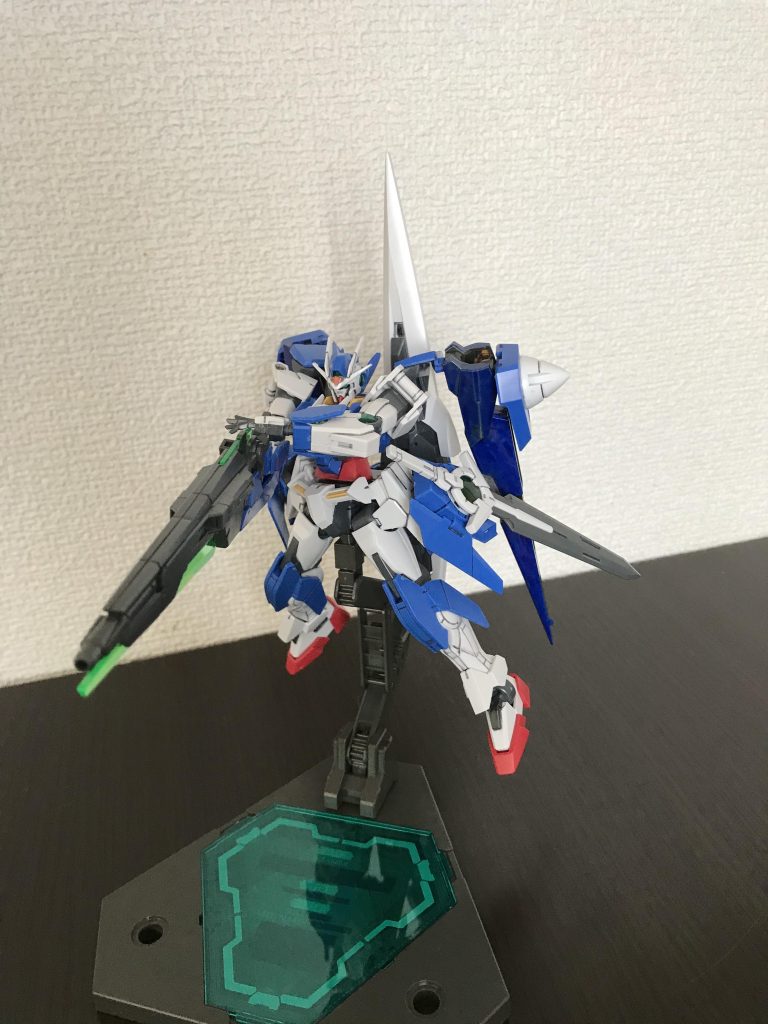 メイン武器GNソードIIブラスター
ミッション序盤の遠、中距離戦に使用。