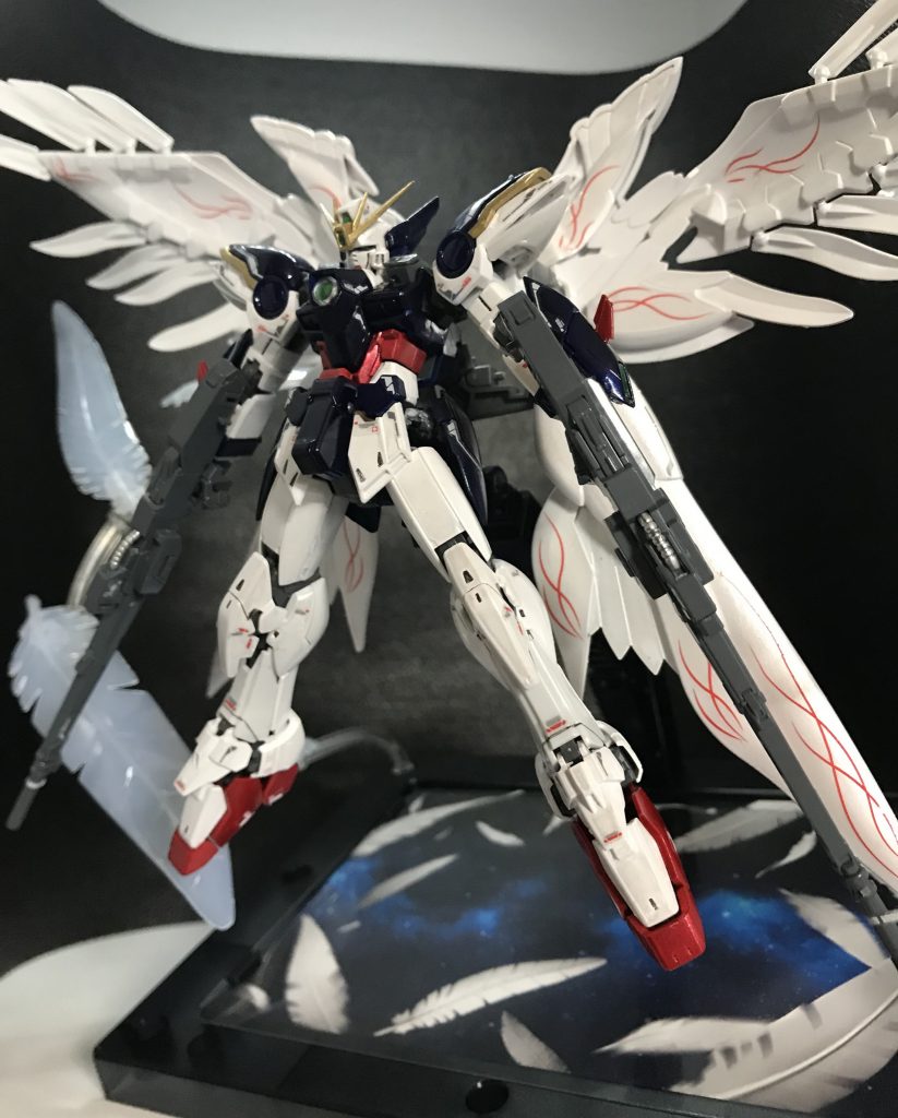 RG ウイングガンダムゼロ EW パール&メタリック塗装+拡張エフェクトユニット–2枚目/制作者:モルガナ