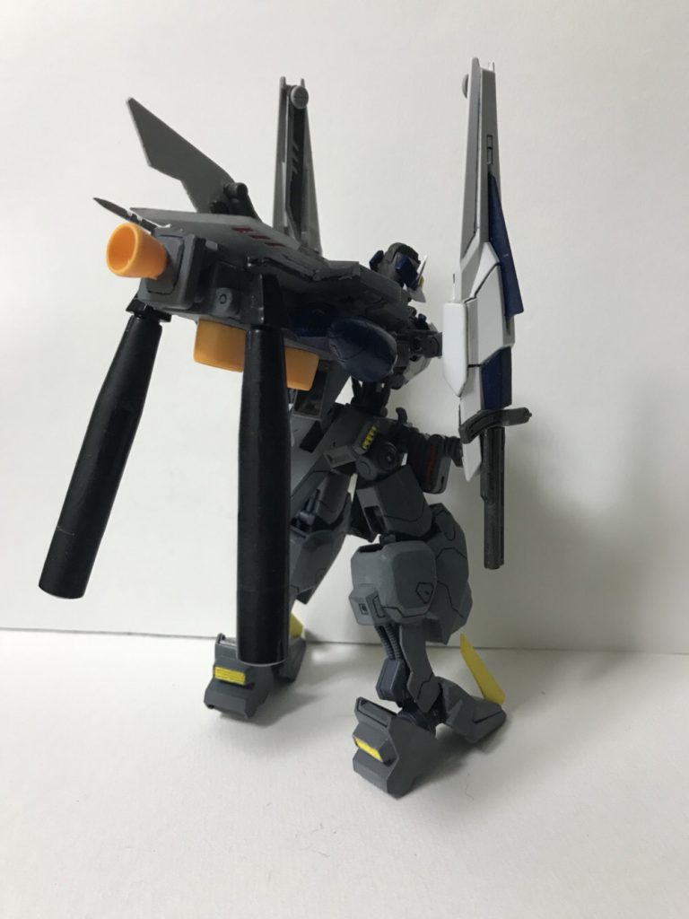 手が無いのが特徴です。