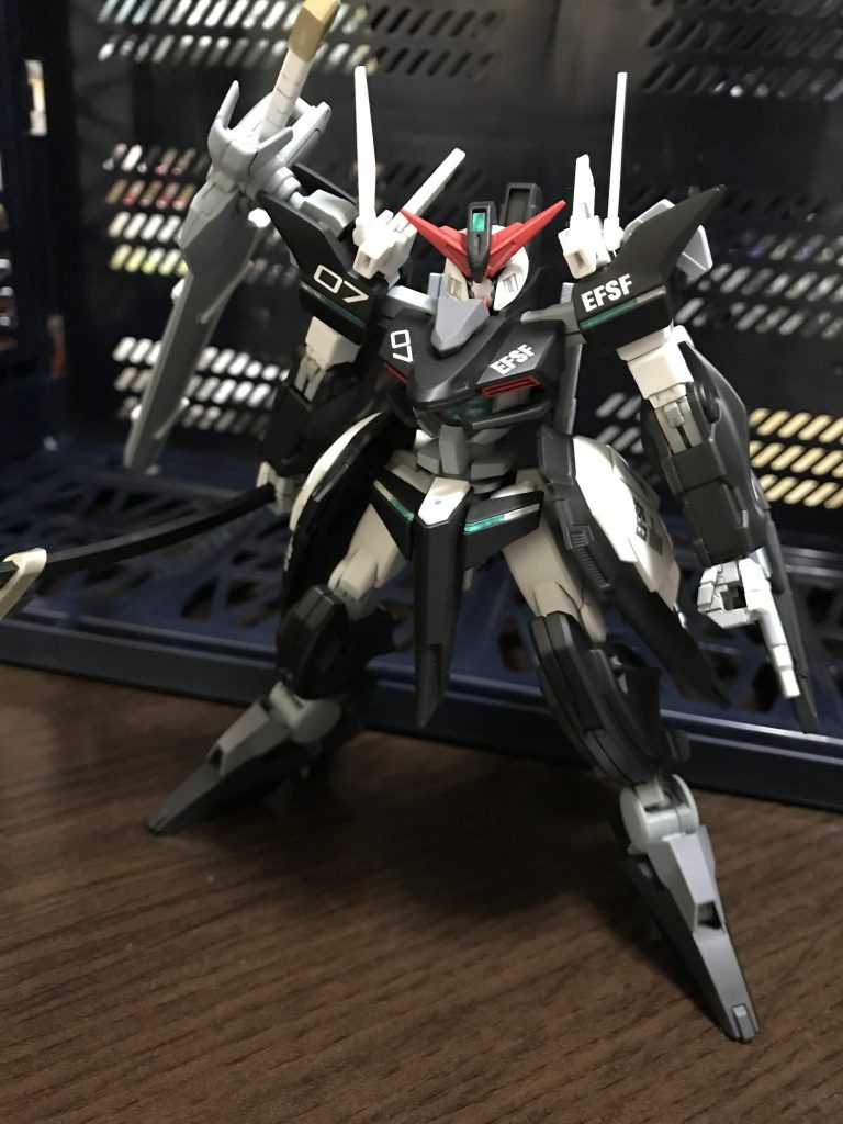 ガンダムスローネツヴァイ–6枚目/制作者：真樹京介