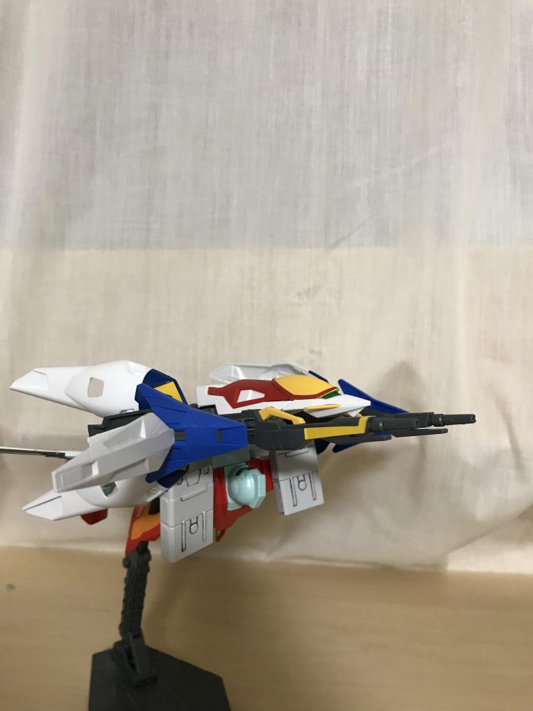 ネオバード形態の強化版、ネクストバード形態に変形することができます。