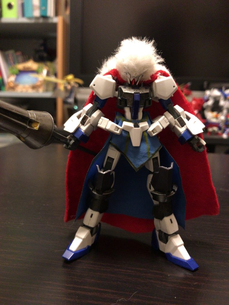 一応最初の再臨してない状態をイメージしました。(マントは趣味で付けてるだけです)