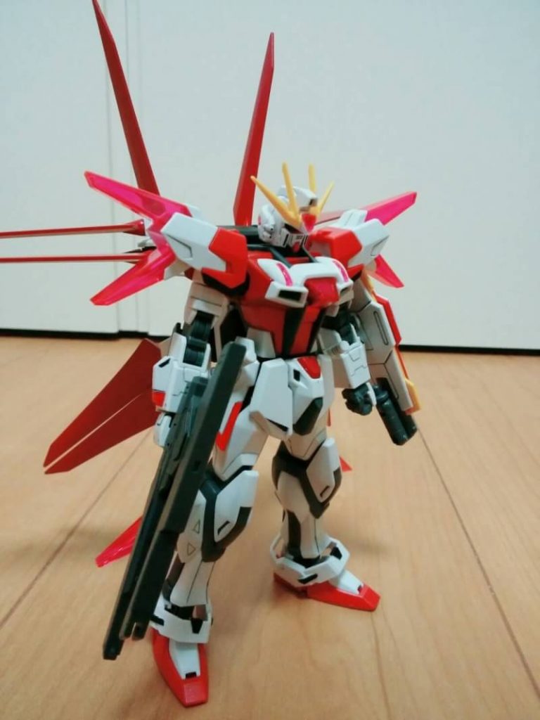 ビルドストライクブレイズ–4枚目/制作者：玩具で遊ぶブッピガン！