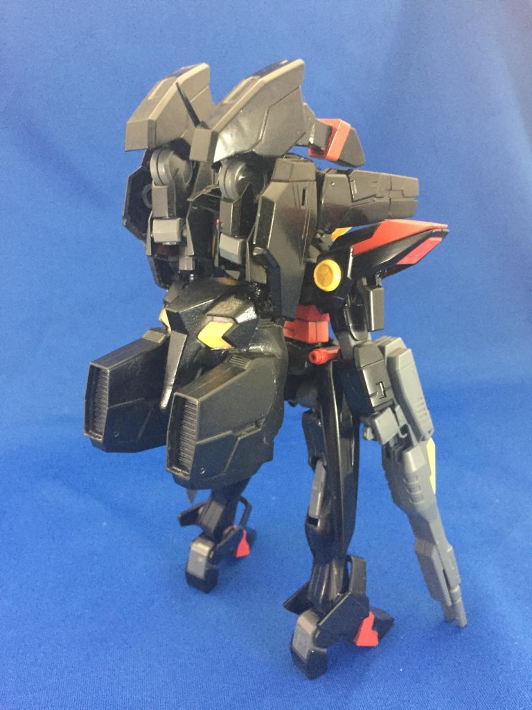 後ろ
重心が少し後ろよりのためバックパックが倒れることがよくあり立たせるのに苦労した…
磁石でも付ければ良かったんやけどなぁ
( ̄▽ ̄;)