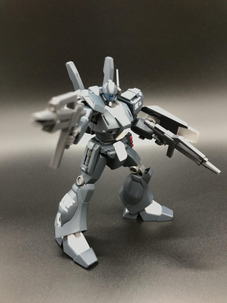 ライフルかまえてみたり