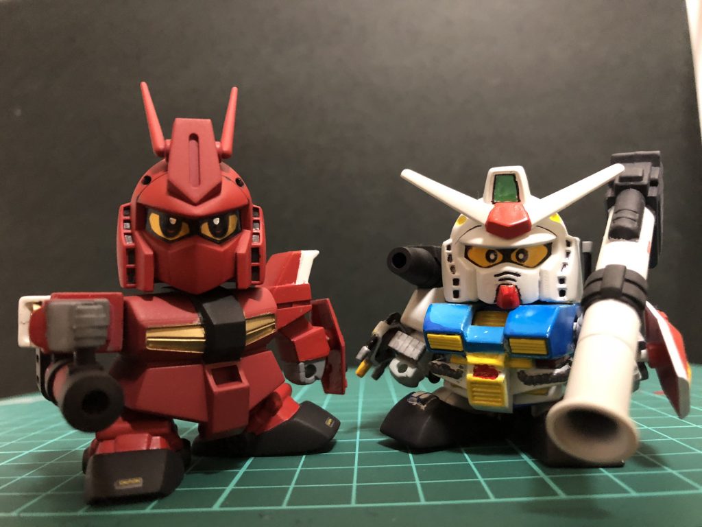 コイツと並べたくなります‼︎
あとはヘビーガンダム‼︎