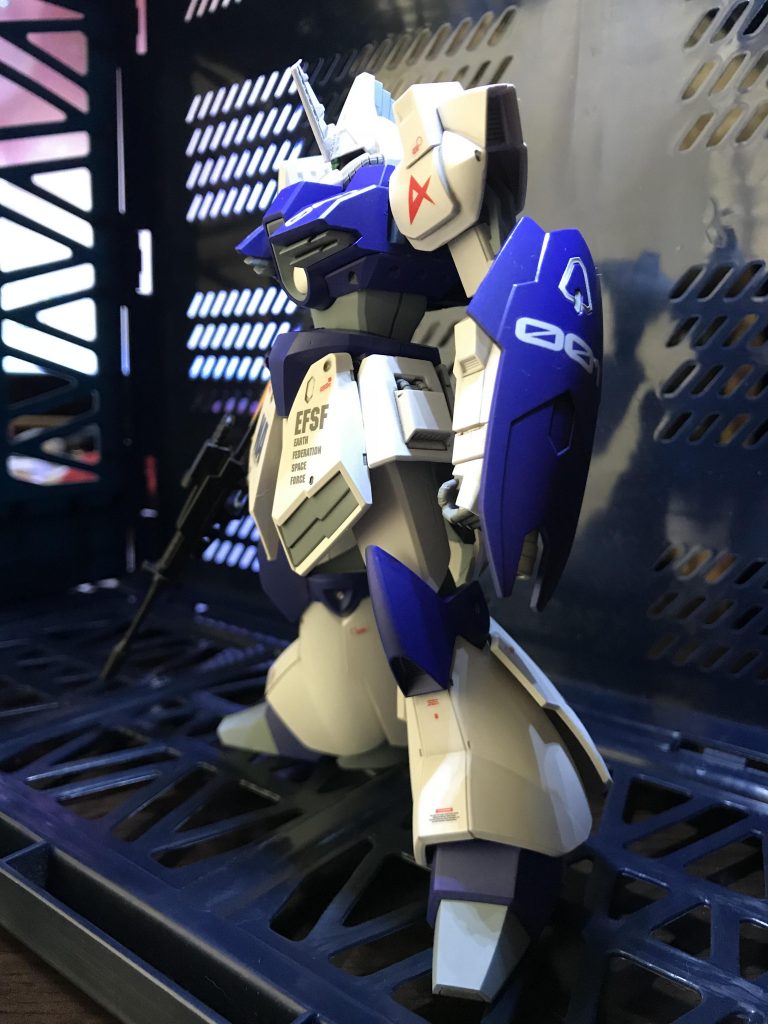 アムロさんのパーソナルマークをあしらって。