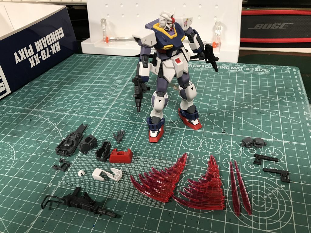 陸戦型ガンダムのパーツが若干余ります