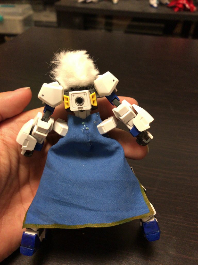 背面はまぁすっきりとしてます。