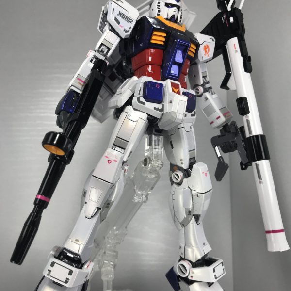 MG RX-78-2 ガンダム ver.3.0 パールとプリズム塗装仕上げ