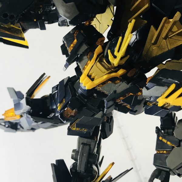 バンシィ・ノルン・ガルヴァトロス