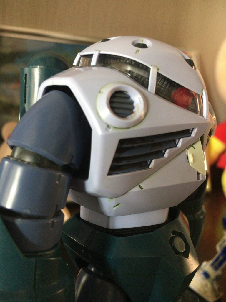 本体はヤスリがけこそしてませんがしっかり作りました。