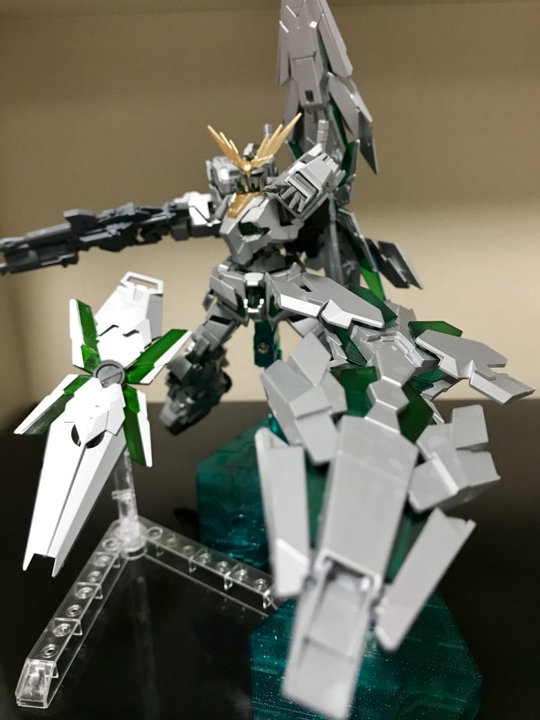 デストロイモード/グリーンカラー
シールドファンネル