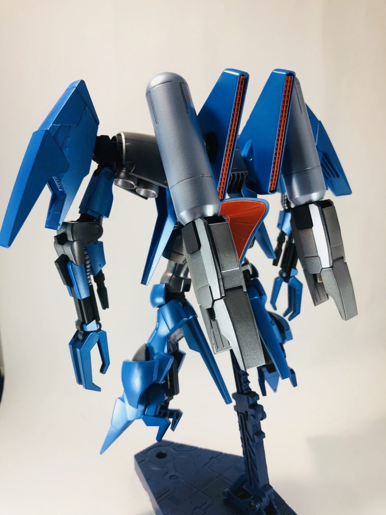 プロペラントタンクのつなぎ目消しぐらしいか加工してません。