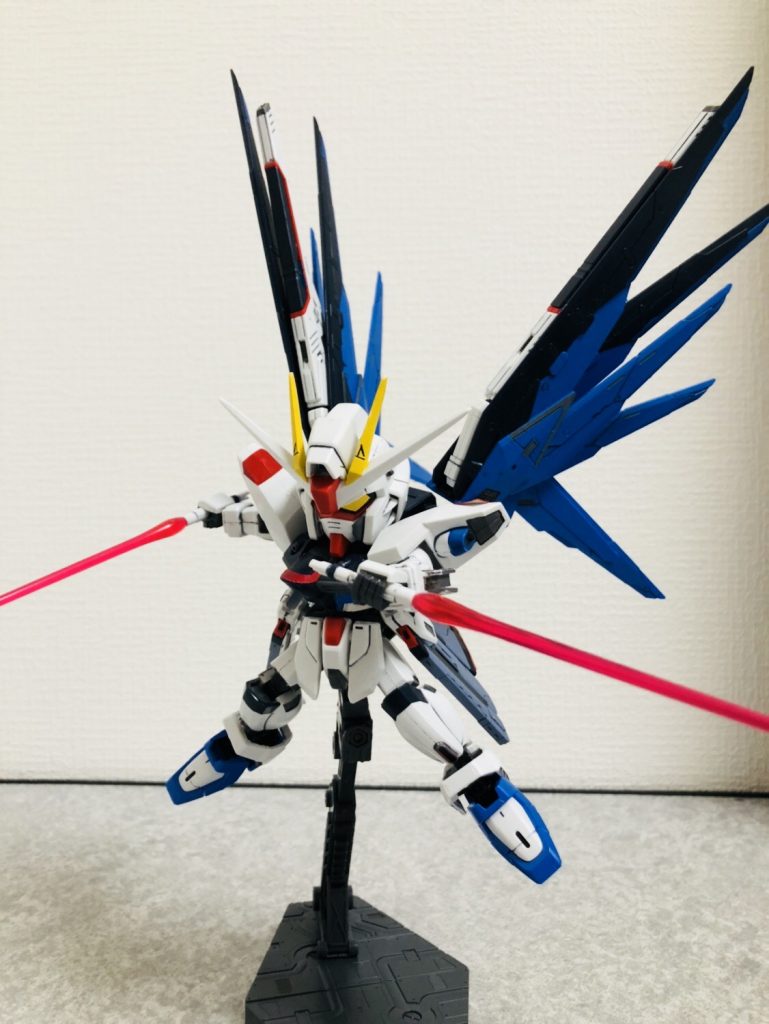 自由と正義–3枚目/制作者：tomisuke